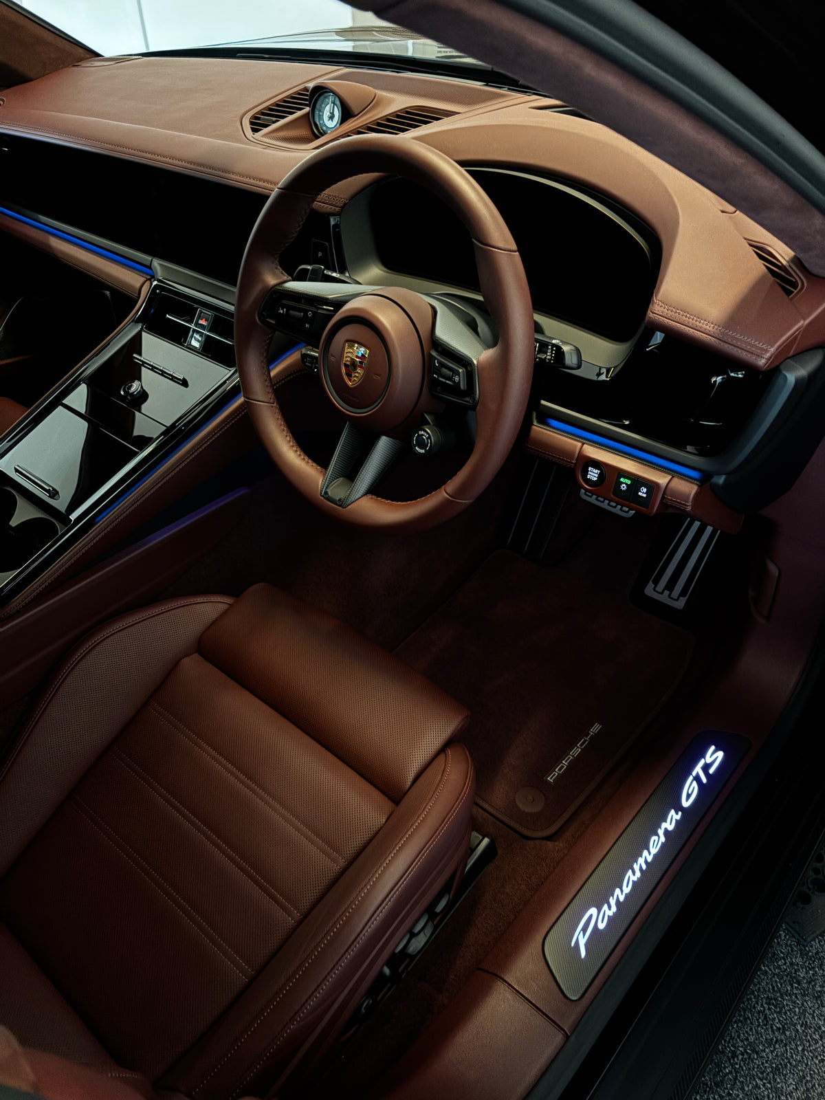 Basic Interior + Exterior Detail